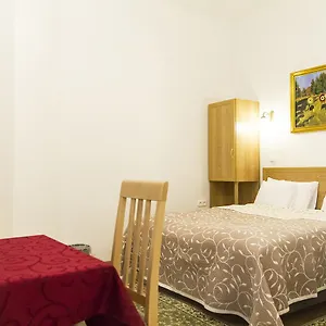 Authentic Akacfa Apartment Budapest